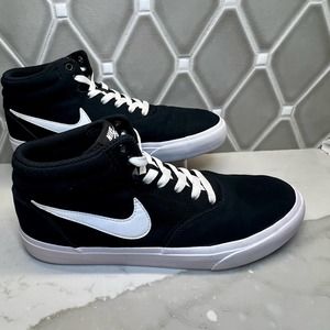Nike SB Charge Mid Canvas Trainers, CN5264-001, Black, Men's Size 10.5, EUC